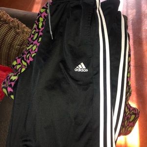 men's medium adidas trainer pants